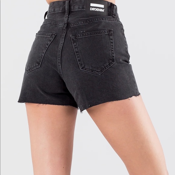 Dr Demin Nora Short ** Current Style** - Picture 2 of 2